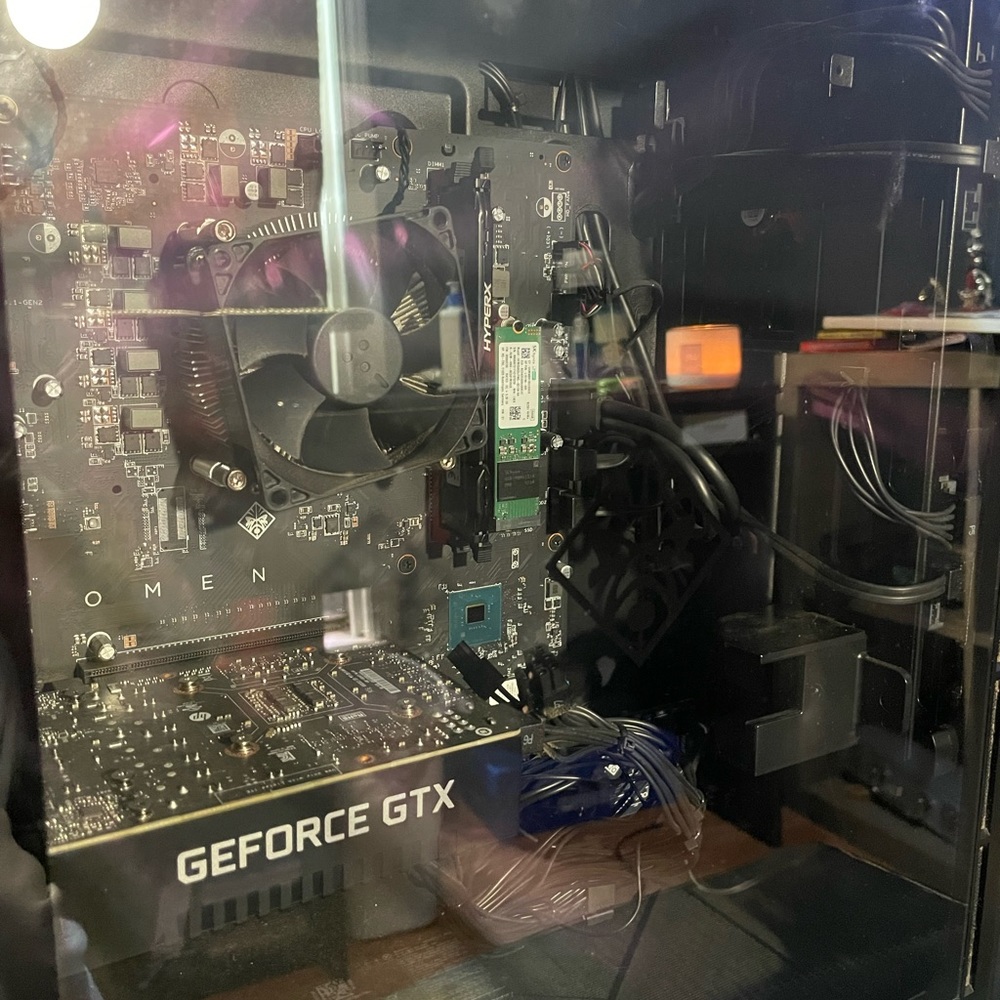 Gaming PC - Picture 4 of 5